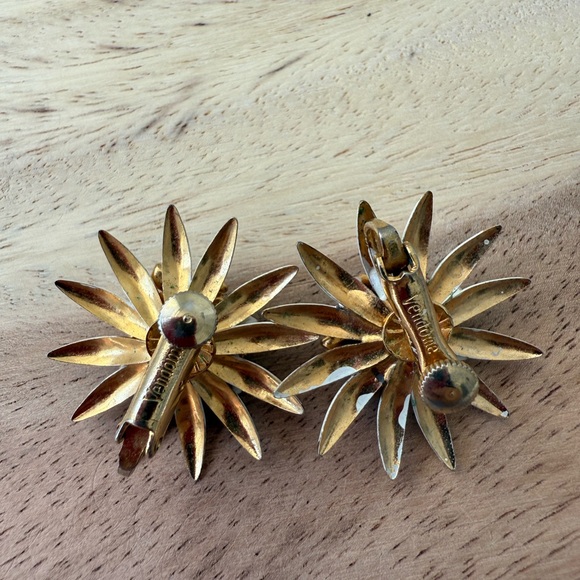 Vintage Vendome Signed Clip On Earrings - Picture 8 of 11